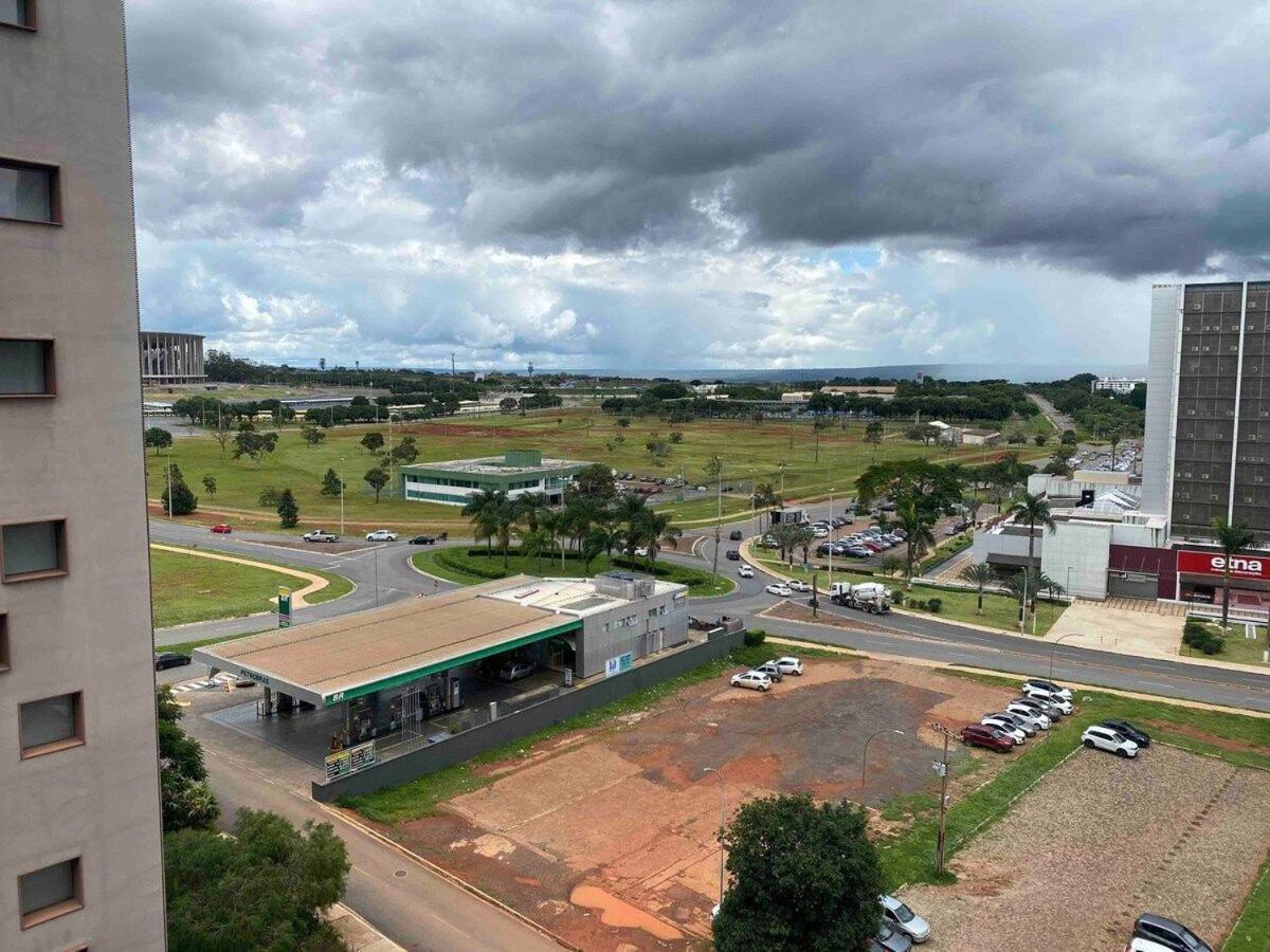 Flat Encantador No 7º Com Vista Pra Torre De Tv Brasilia Bagian luar foto